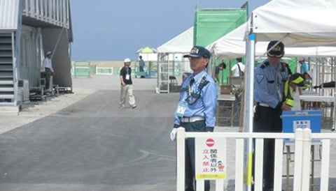 雑踏警備 雑踏警備